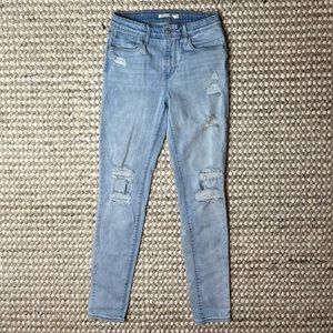 Levi’s High Rise Skinny Ripped Jeans